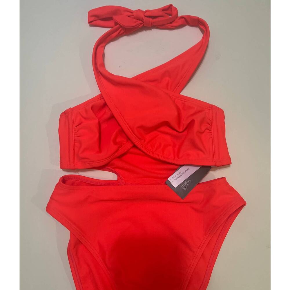 Wild Fable Cross Front Halter One Piece Swimsuit Coral NWT Size XS - Picture 3 of 6